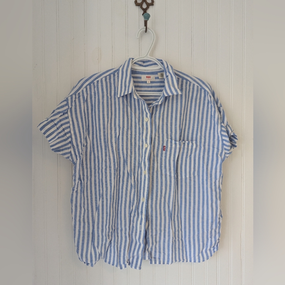 Levi's Shirt